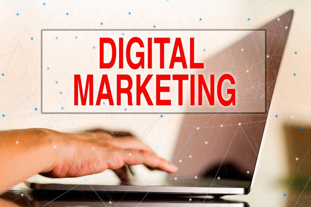 Digital Marketing Hacks_DigiTLC